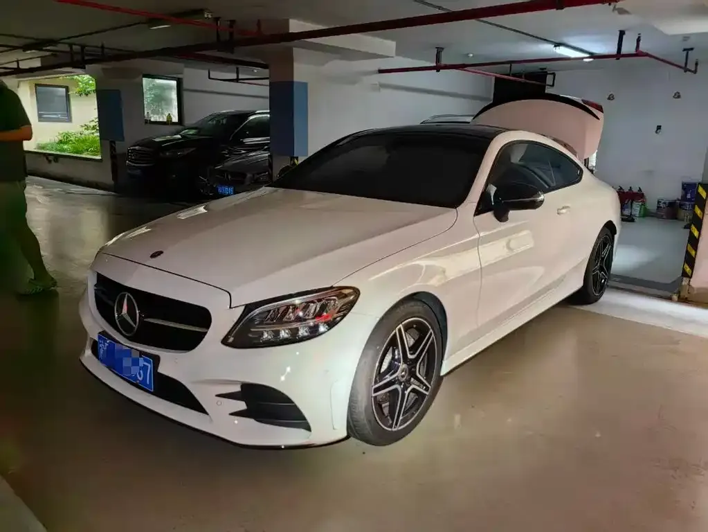 Mercedes-Benz C-Class (Import) — фото 1