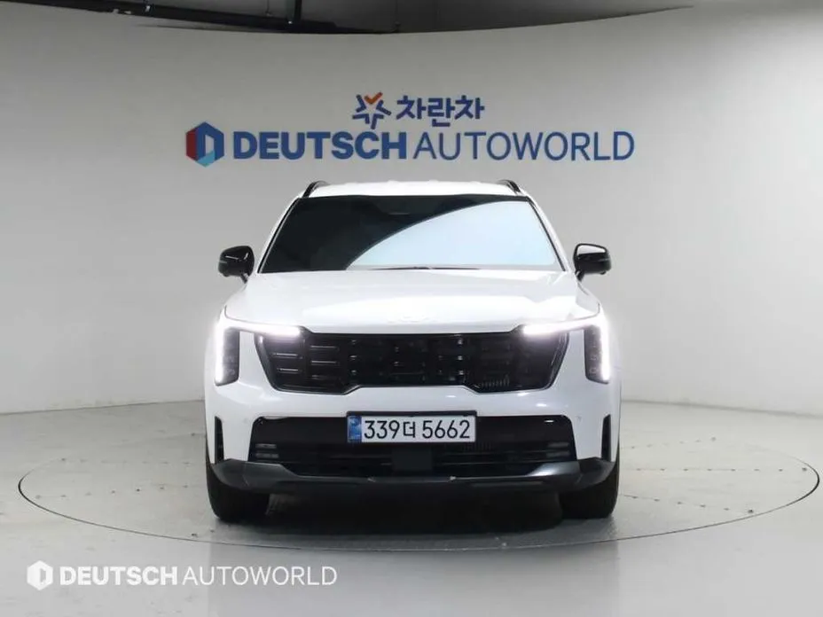 Kia Sorento — фото 7