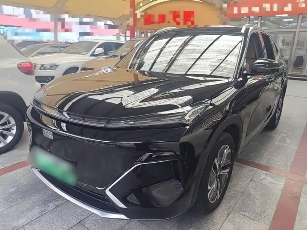 Geely Galaxy Xingjian 7 — фото 1
