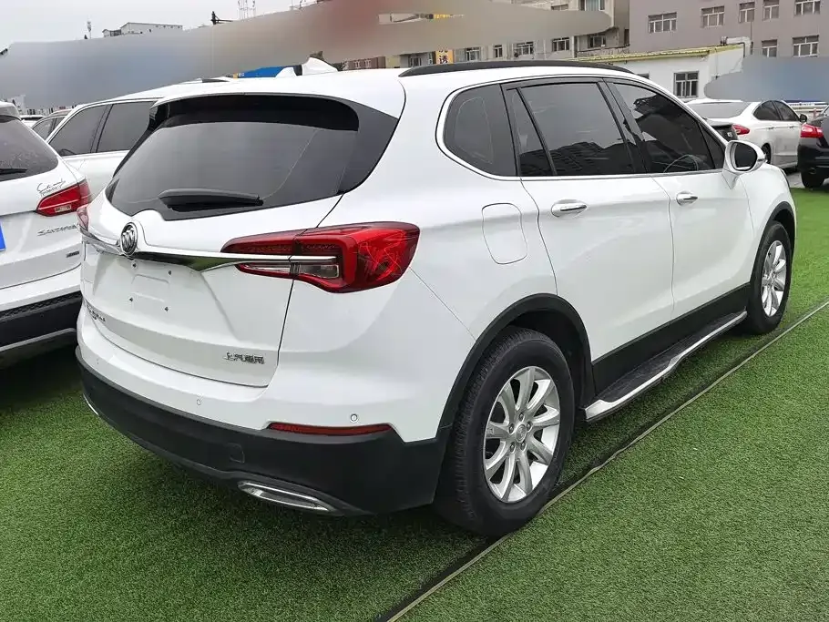 Buick Envision Plus — фото 10
