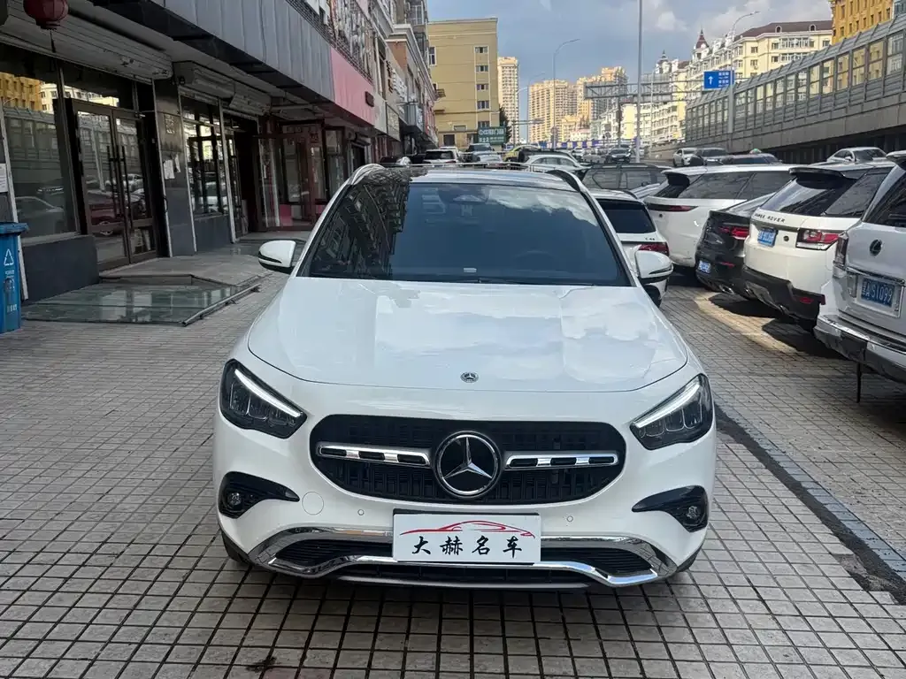 Mercedes-Benz GLA — фото 6