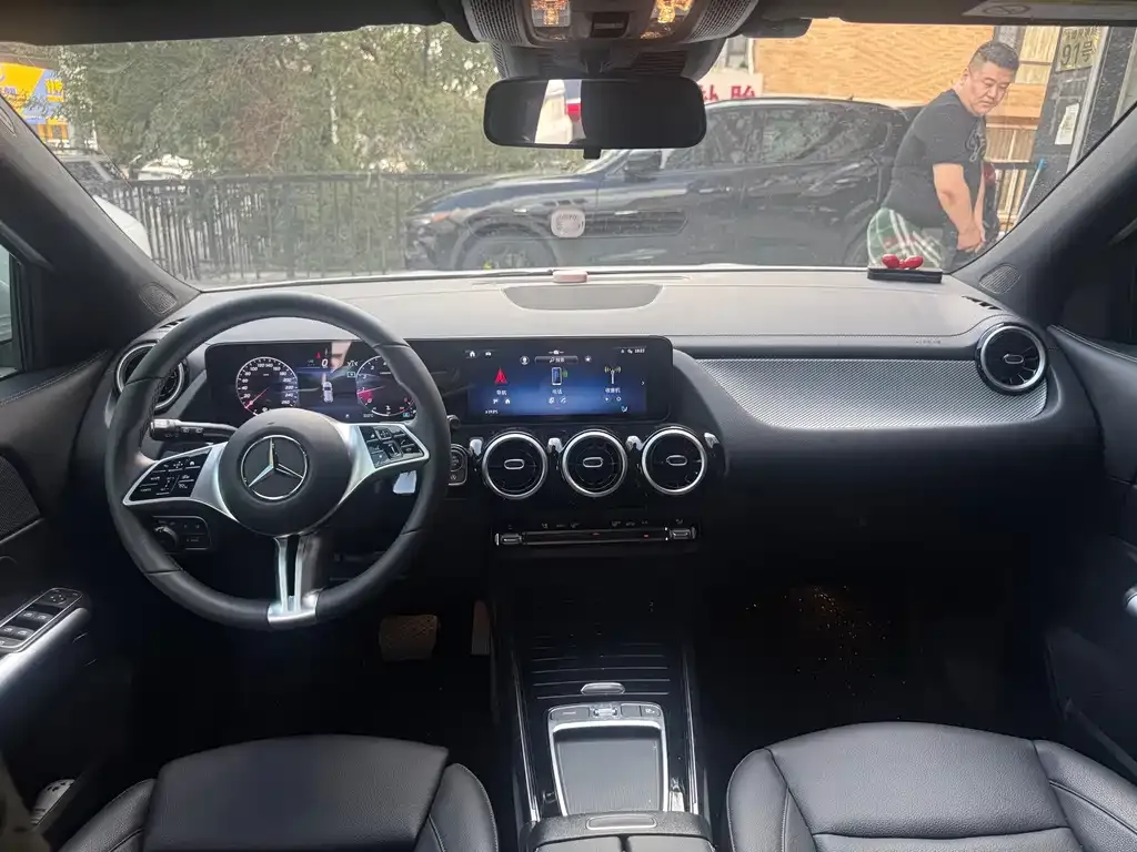 Mercedes-Benz GLA — фото 4