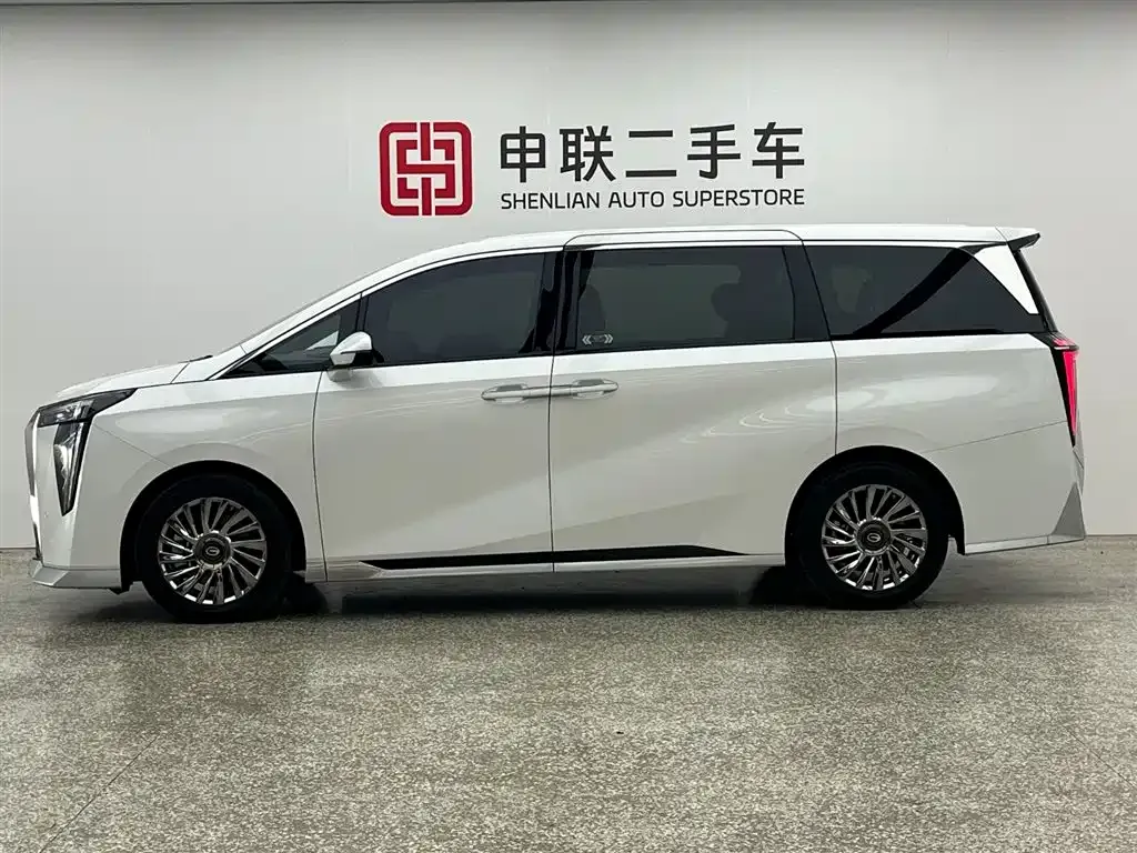 GAC Motor Trumpchi M8 — фото 3