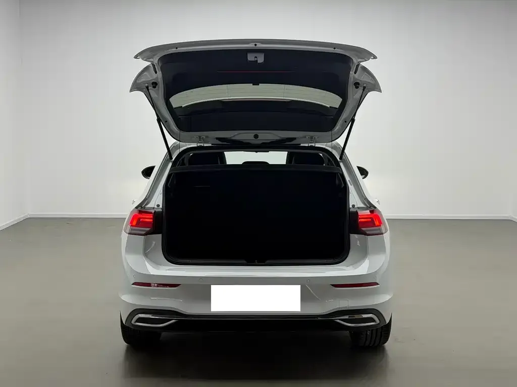 Volkswagen Golf — фото 5