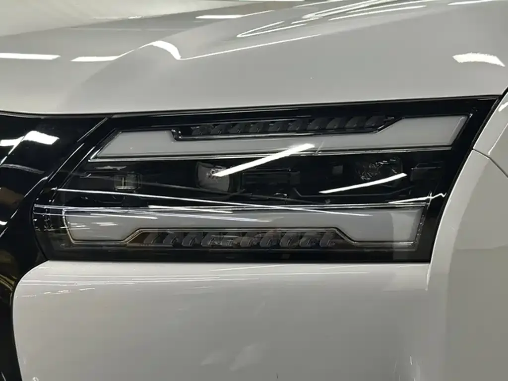 Wuling Starlight 730 New Energy — фото 2