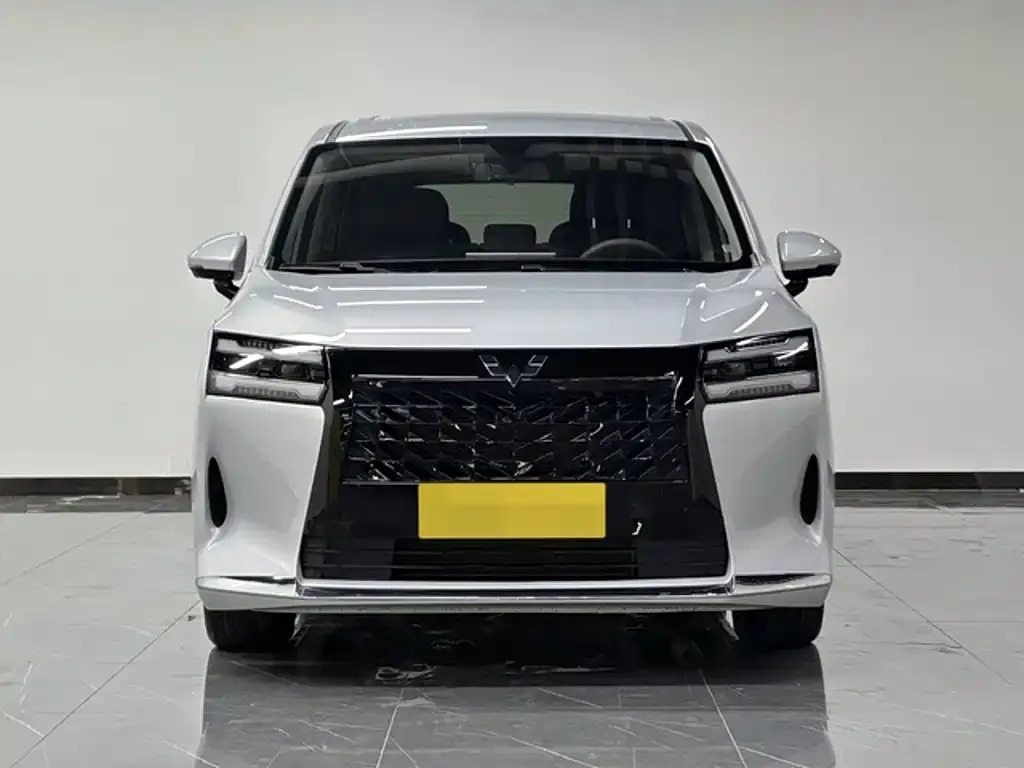 Wuling Starlight 730 New Energy — фото 6