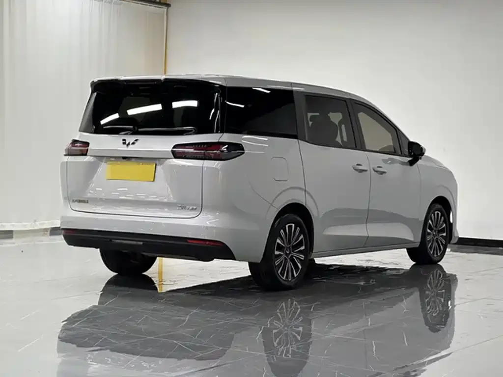 Wuling Starlight 730 New Energy — фото 4