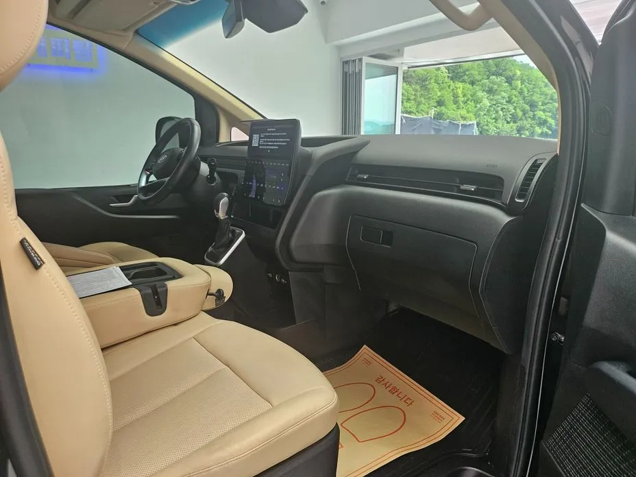 Hyundai Staria 2024 из KR, фото 4