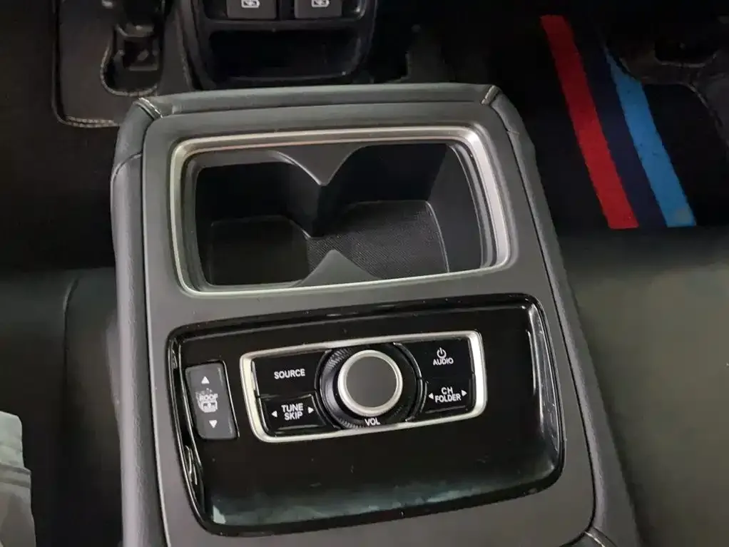 Honda Accord — фото 3