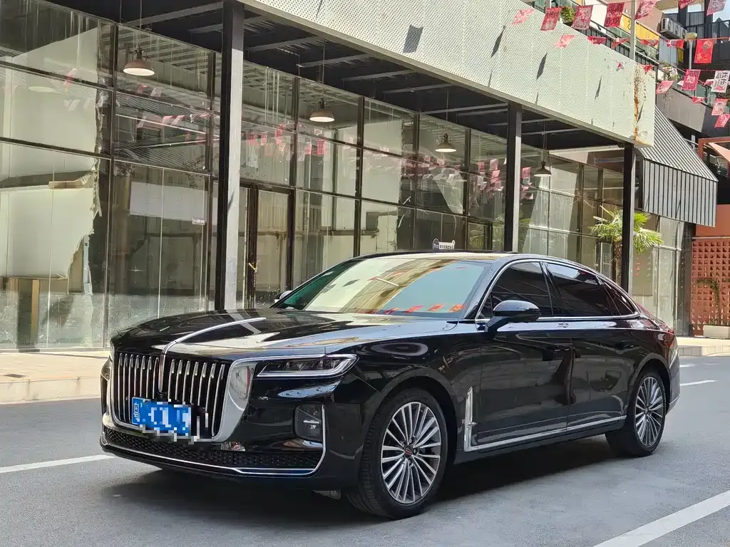 Hongqi H9 — фото 1