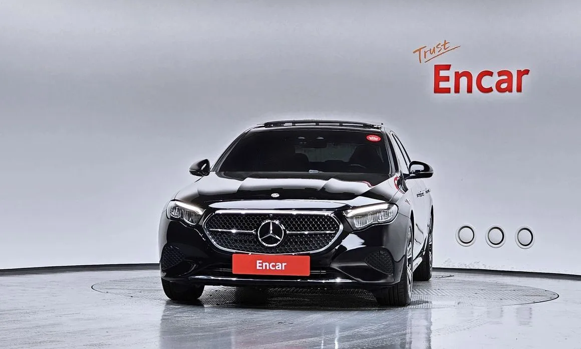 Mercedes-Benz E-Class 2024 из KR, фото 2