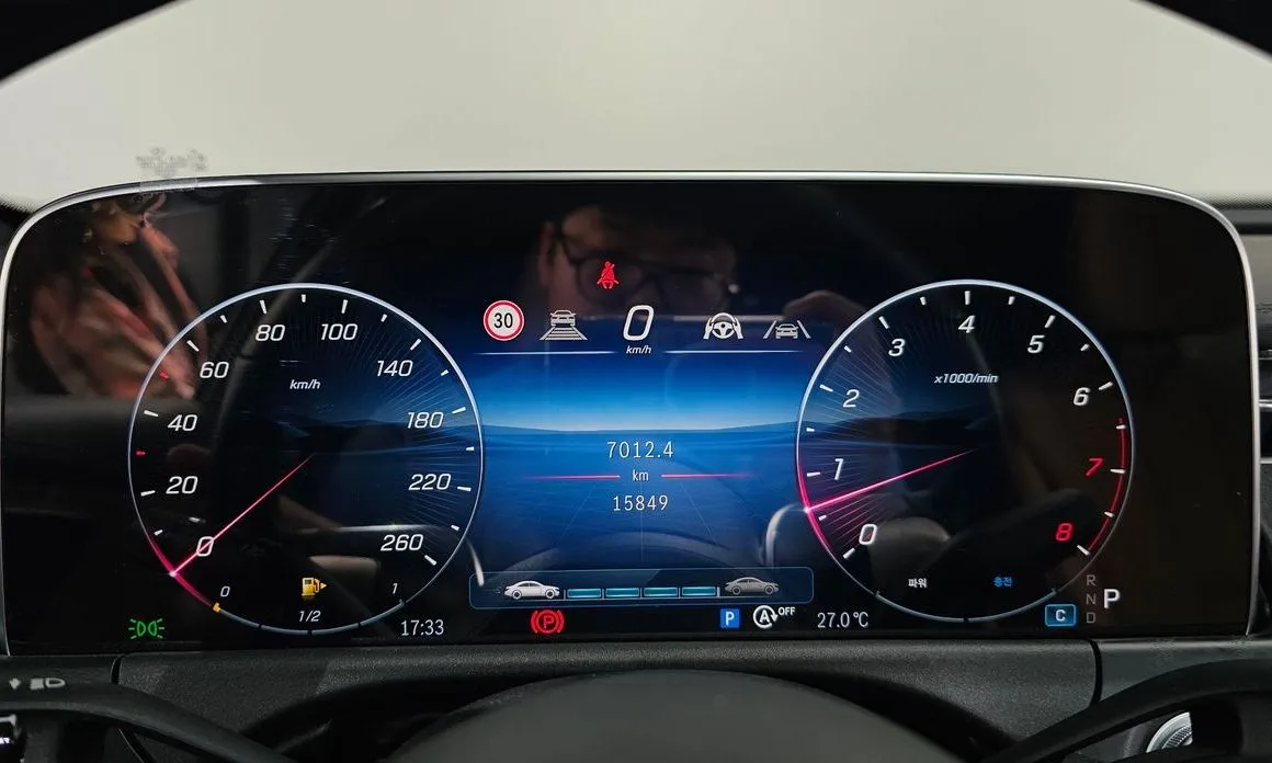 Mercedes-Benz E-Class 2024 из KR, фото 3