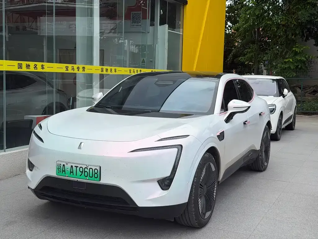 Avatr 11 — фото 1