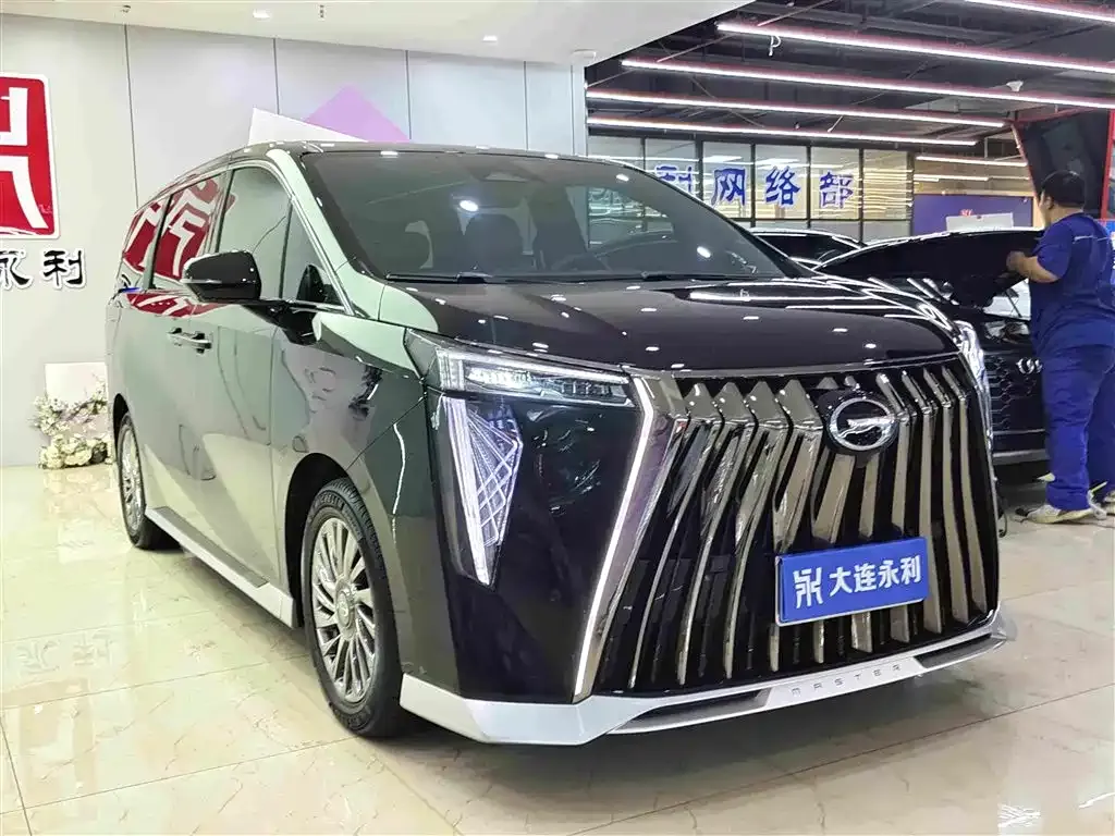 GAC Motor Trumpchi M8 — фото 4