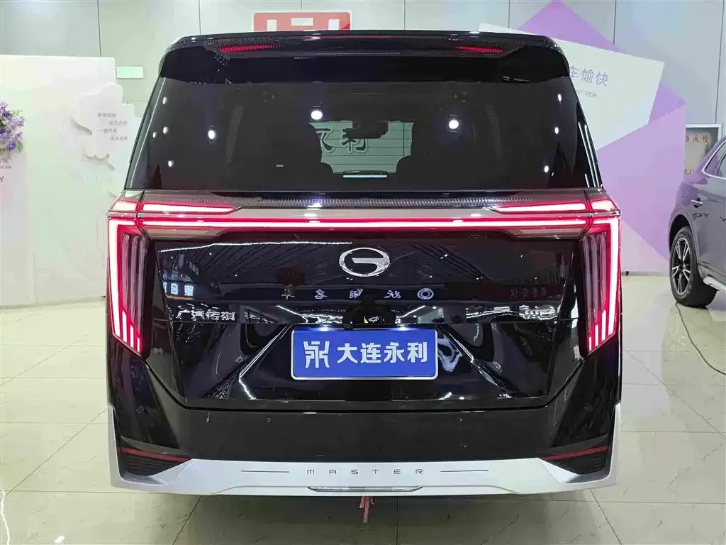 GAC Motor Trumpchi M8 — фото 3