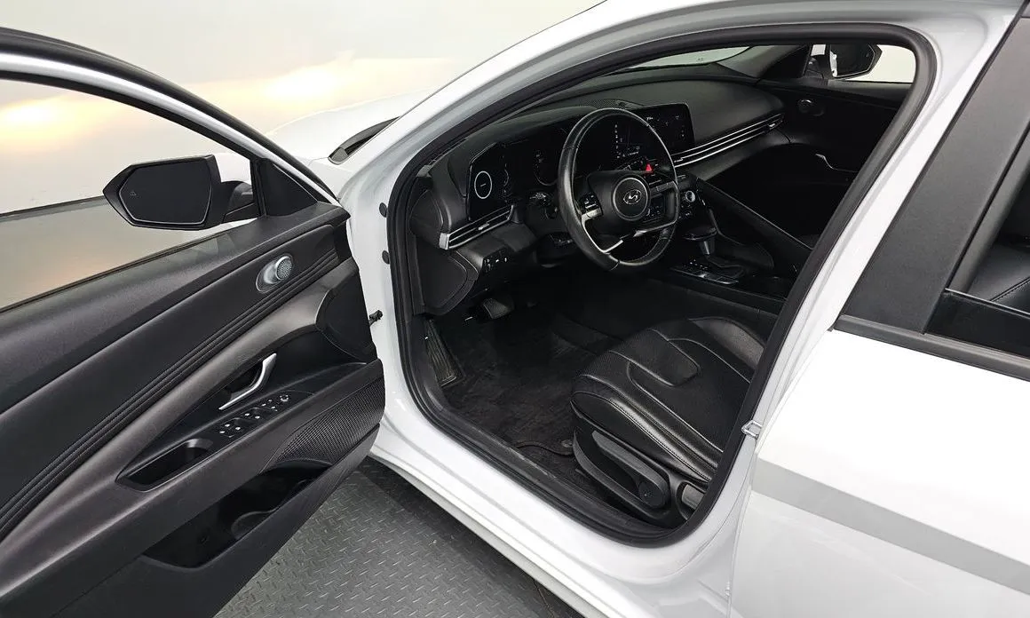 Hyundai AVANTE 2023 из KR, фото 5