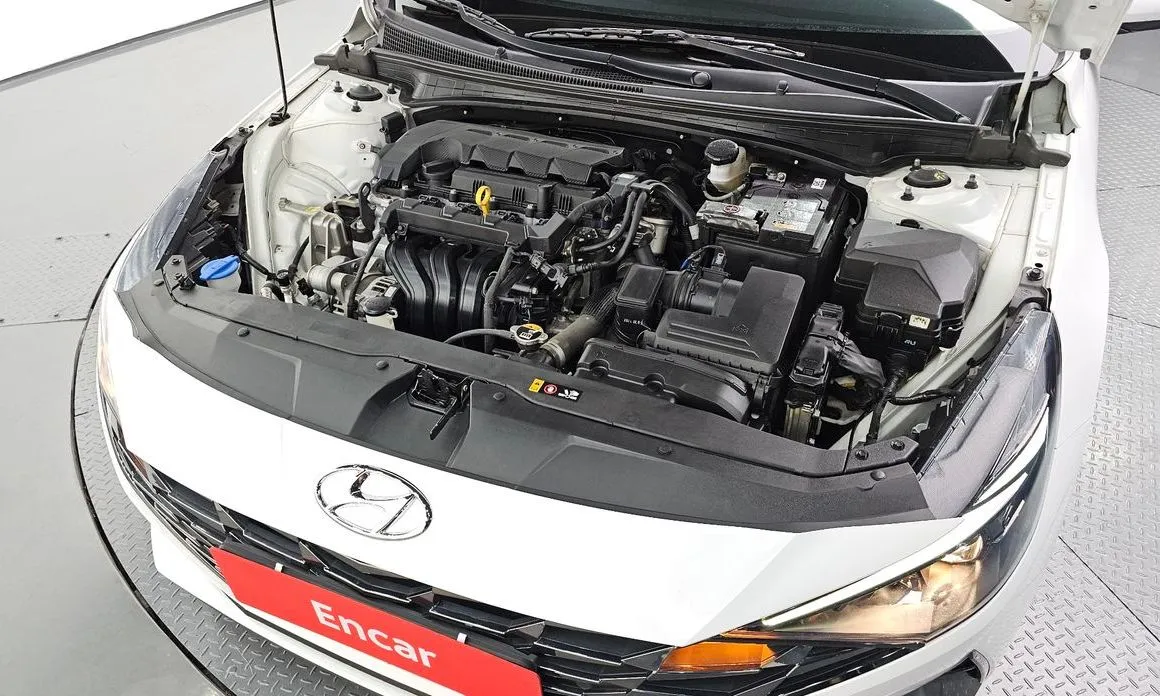 Hyundai AVANTE 2023 из KR, фото 10