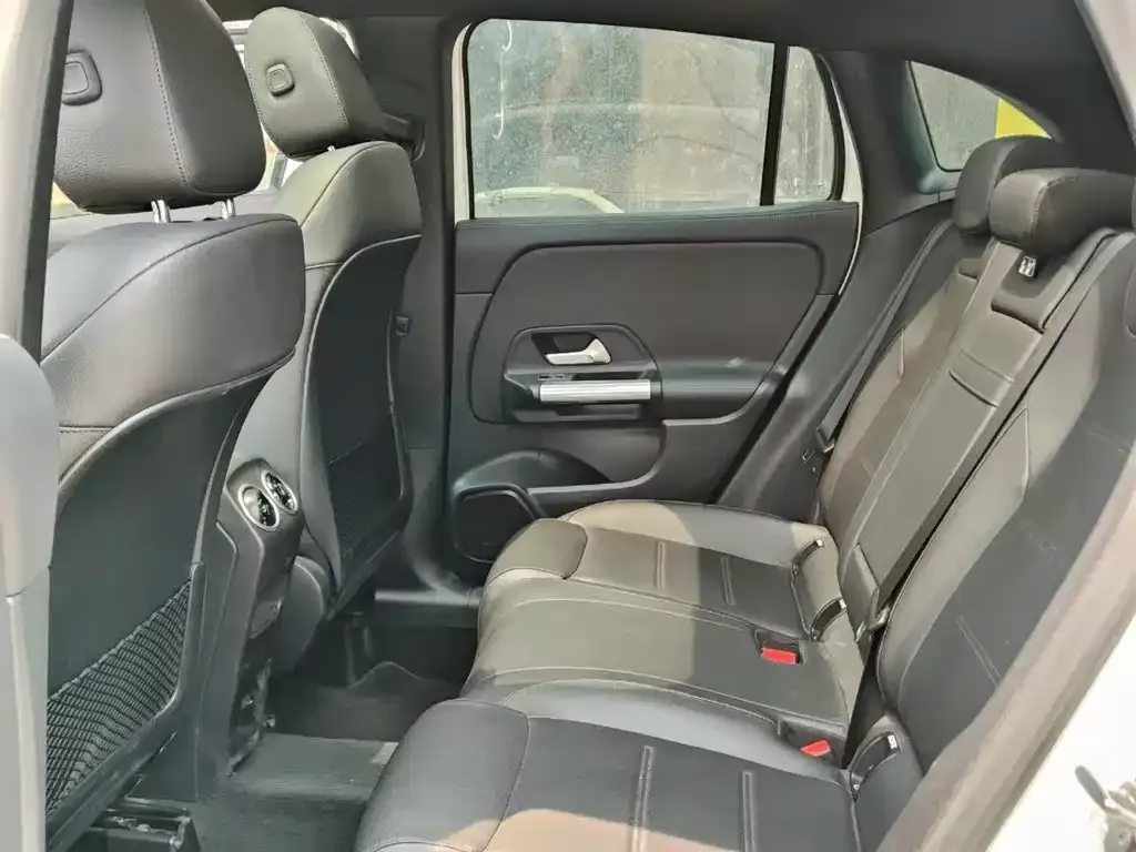 Mercedes-Benz GLA 2021 из CN, фото 8