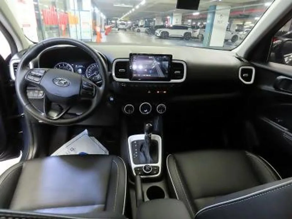 Hyundai Venue — фото 2