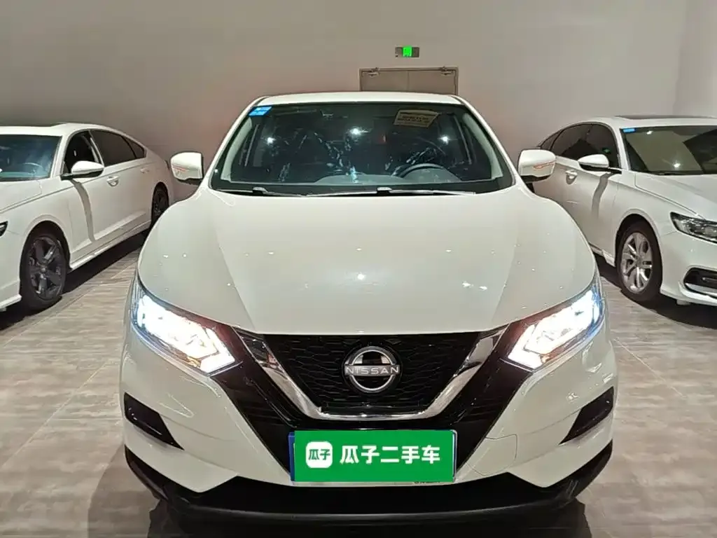 Nissan Qashqai — фото 4