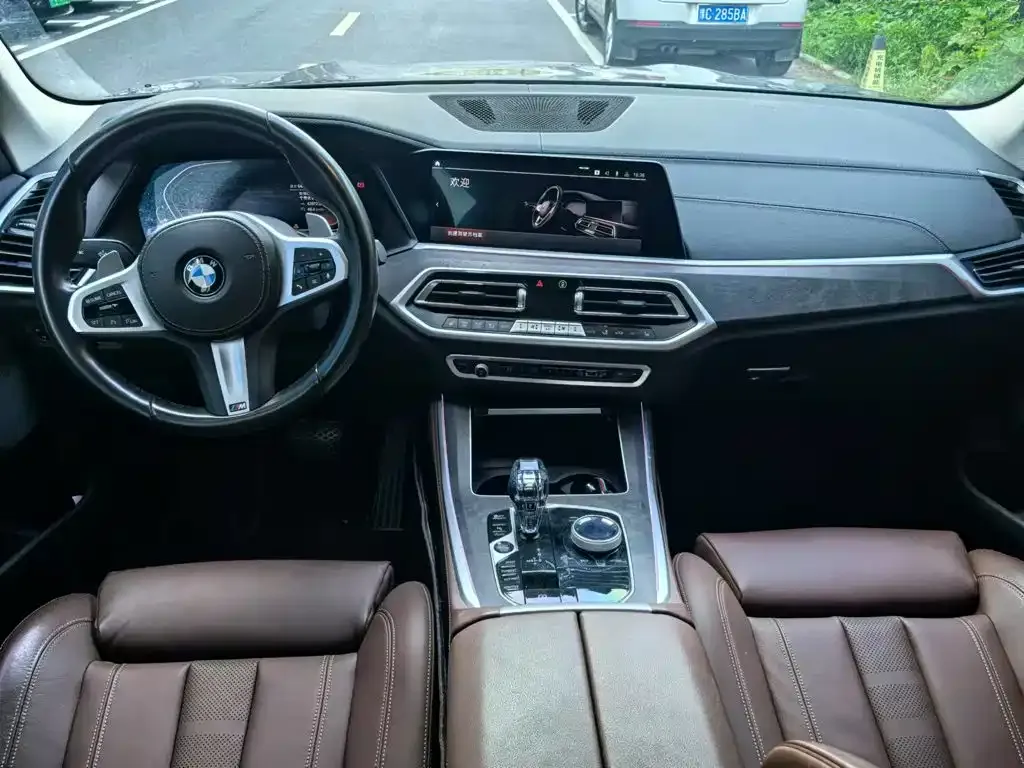 BMW X5 (Import) — фото 2