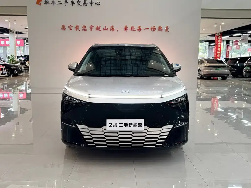 XPeng X9 2024 из CN, фото 3