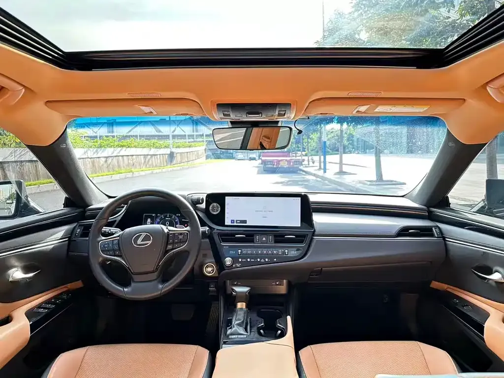 Lexus ES 2024 из CN, фото 9