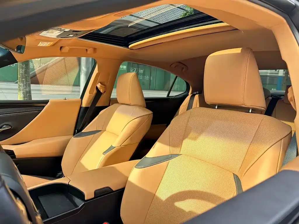 Lexus ES 2024 из CN, фото 3