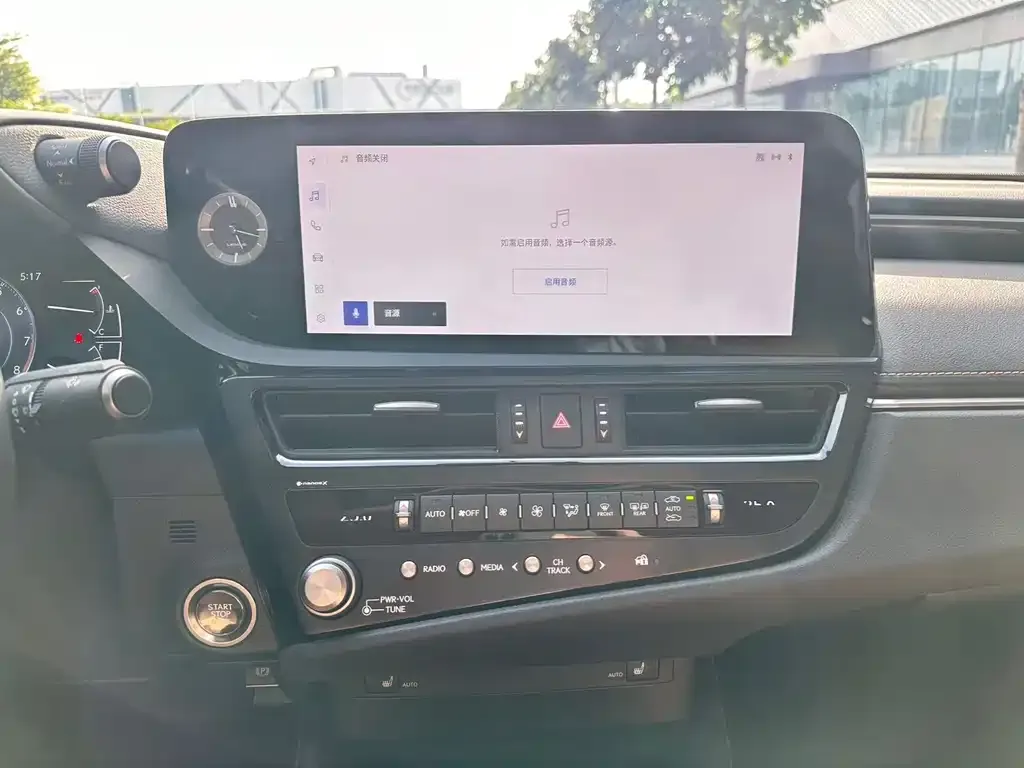 Lexus ES 2024 из CN, фото 2
