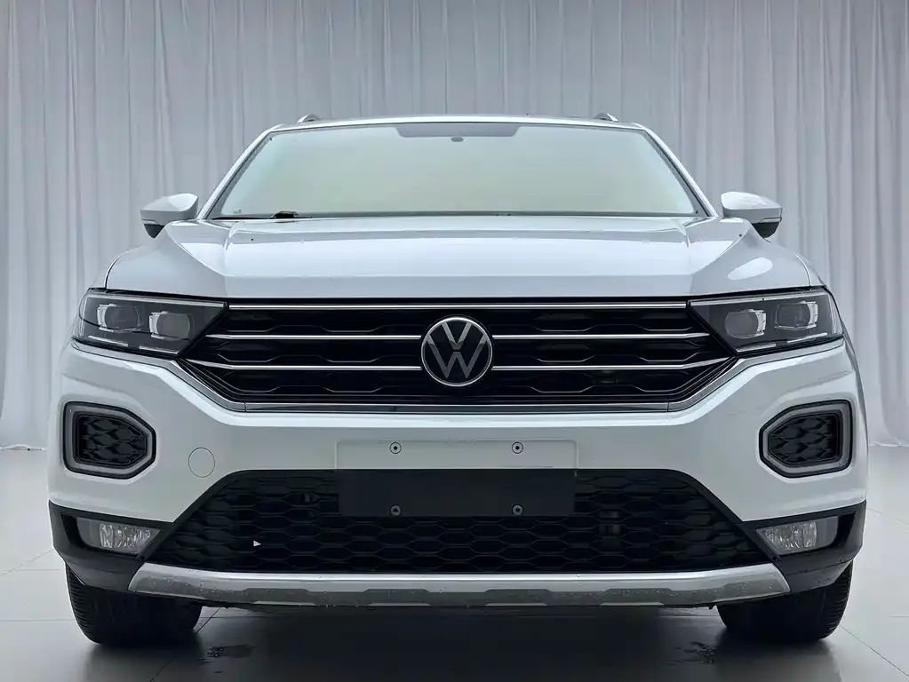 Volkswagen T-Roc — фото 3