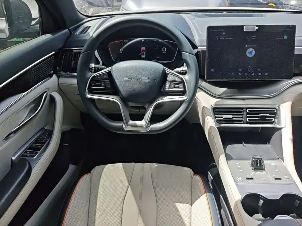BYD PLUS New Energy — фото 4