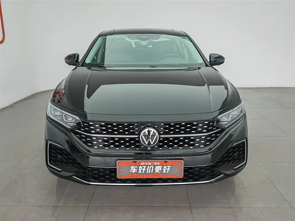 Volkswagen Passat — фото 5
