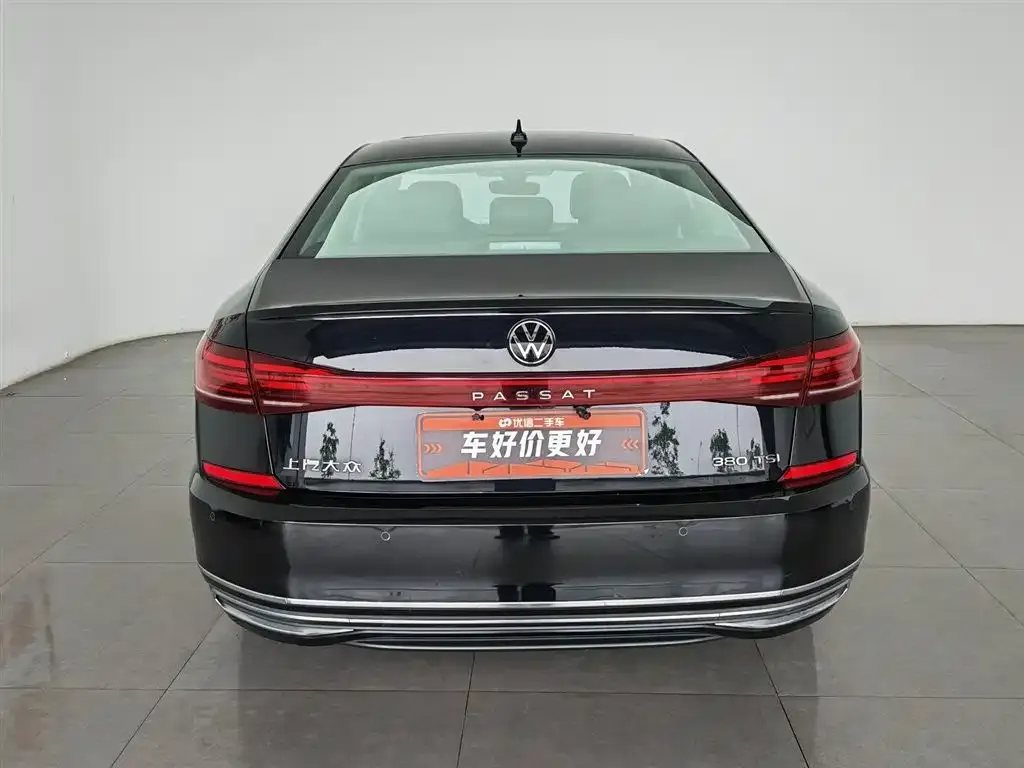 Volkswagen Passat — фото 7