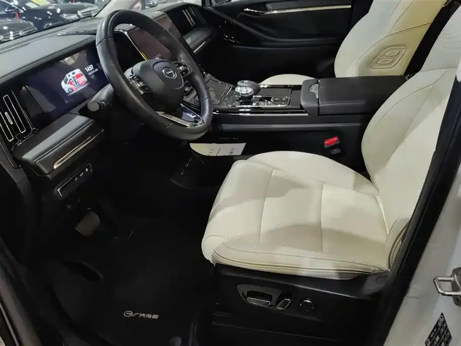 GAC Motor Trumpchi E9 — фото 10