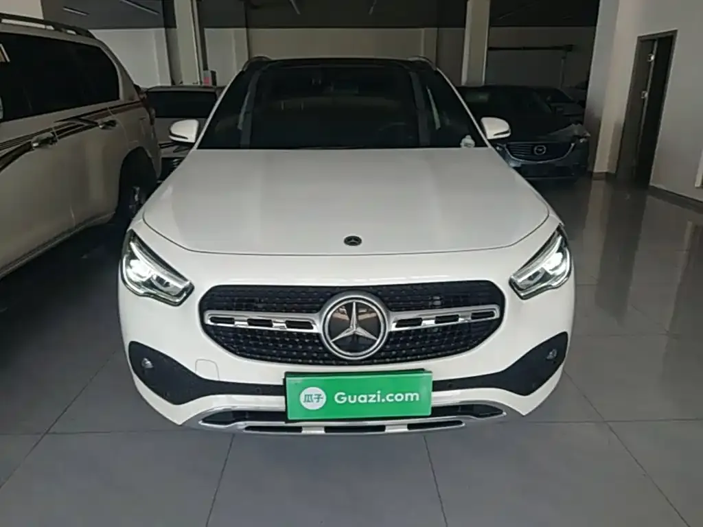 Mercedes-Benz GLA — фото 8
