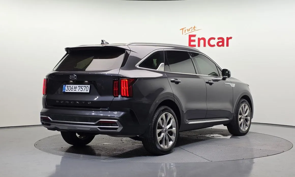 Kia Sorento — фото 2