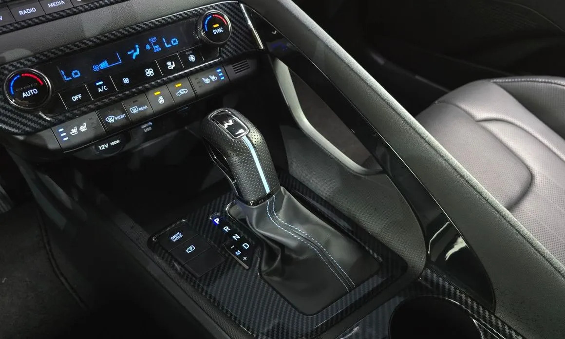 Hyundai AVANTE — фото 4