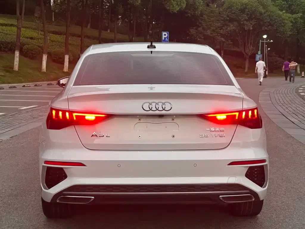Audi A3 — фото 9