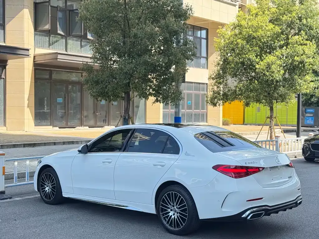 Mercedes-Benz C-Class — фото 2