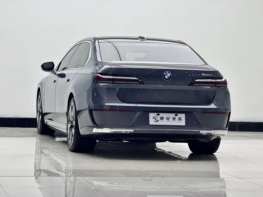 BMW i7 2023 из CN, фото 7