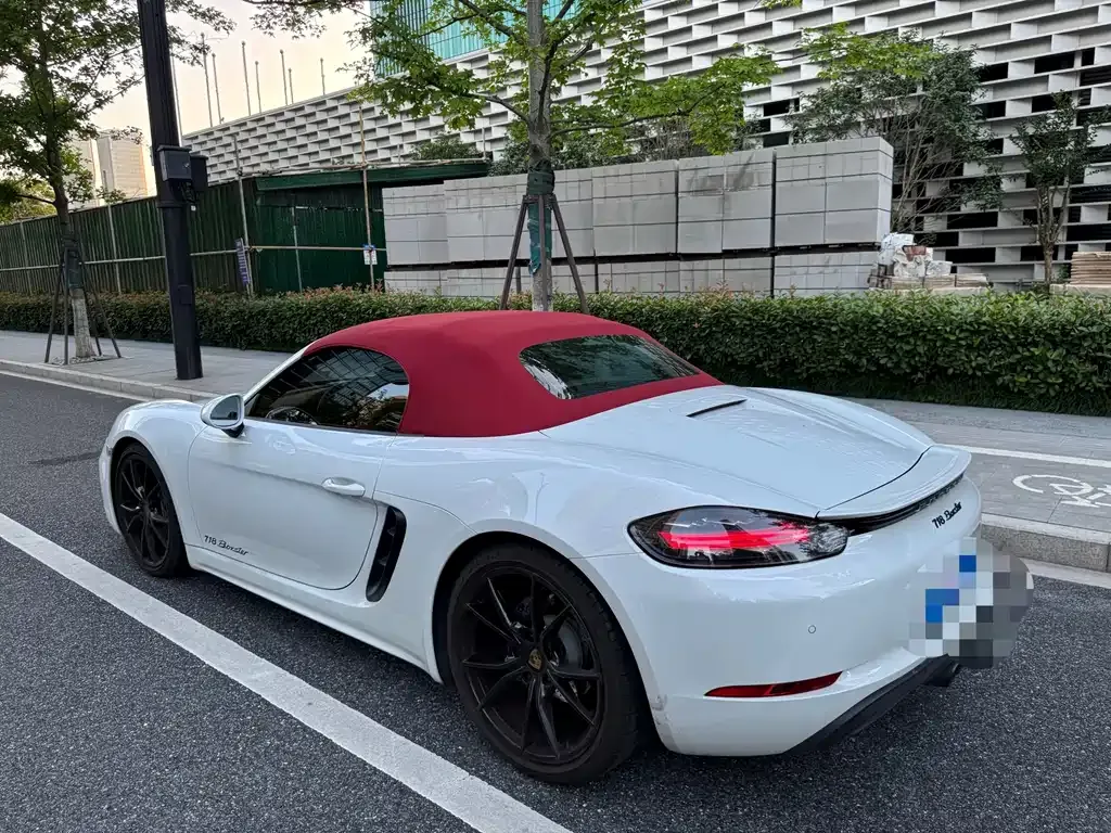 Porsche 718 — фото 5