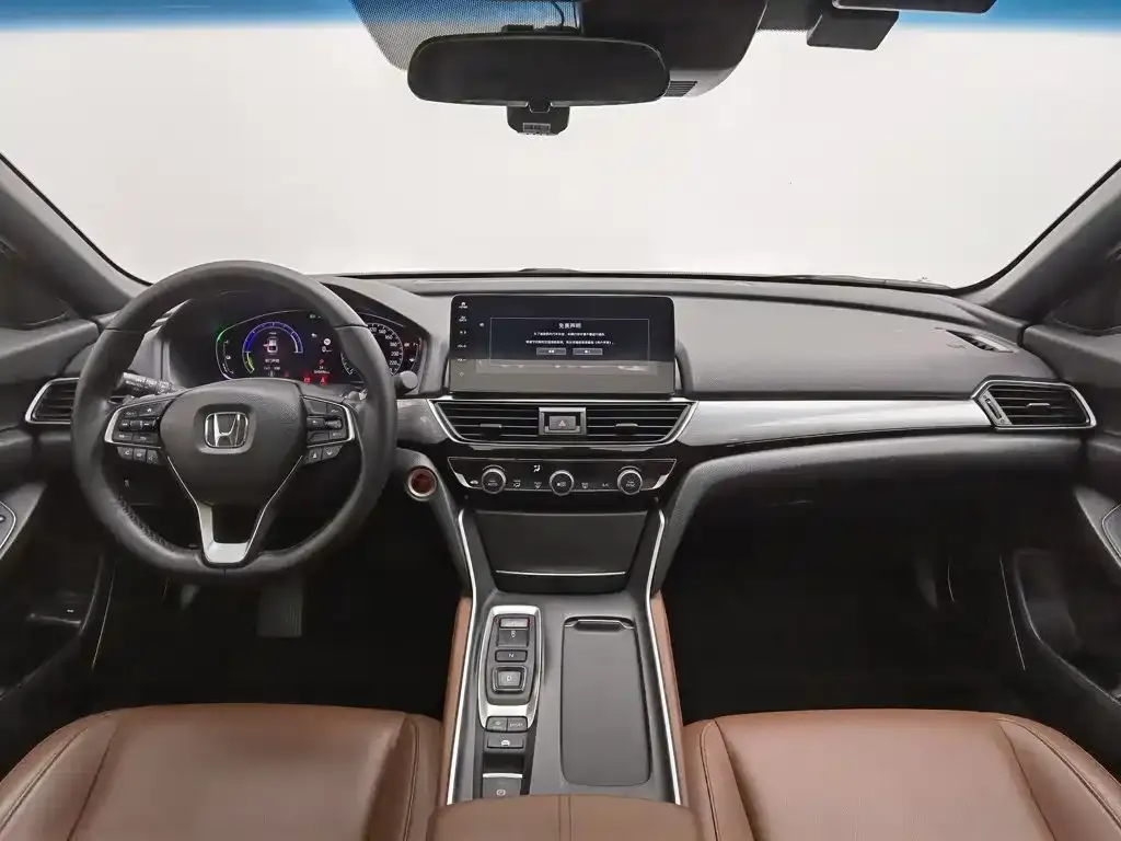 Honda Inspire — фото 9