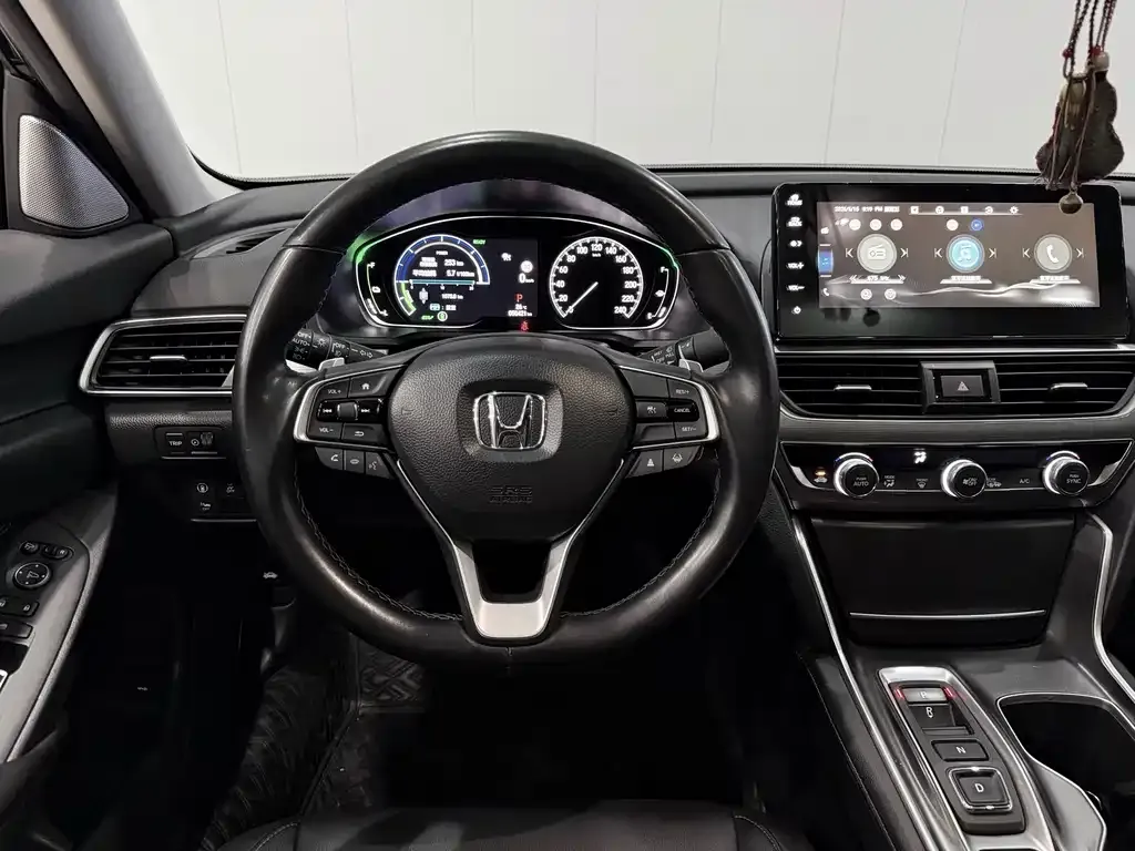 Honda Accord New Energy — фото 5
