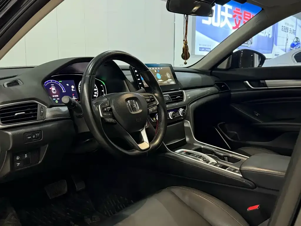 Honda Accord New Energy — фото 8