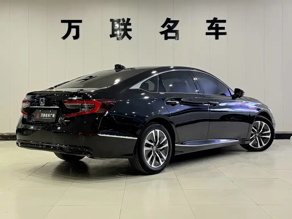 Honda Accord New Energy — фото 9