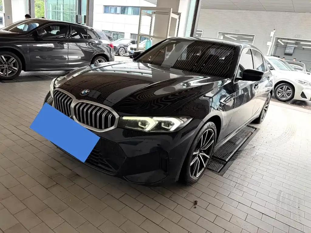 BMW 3 Series — фото 1