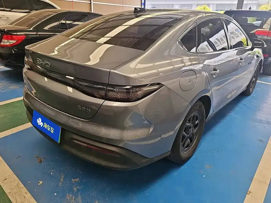 BYD Seal 05 DM-i — фото 3