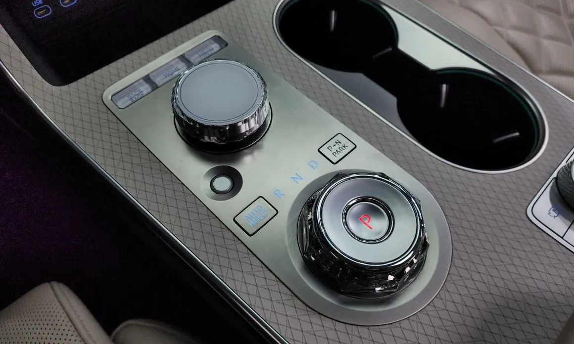 Genesis GV80 — фото 4