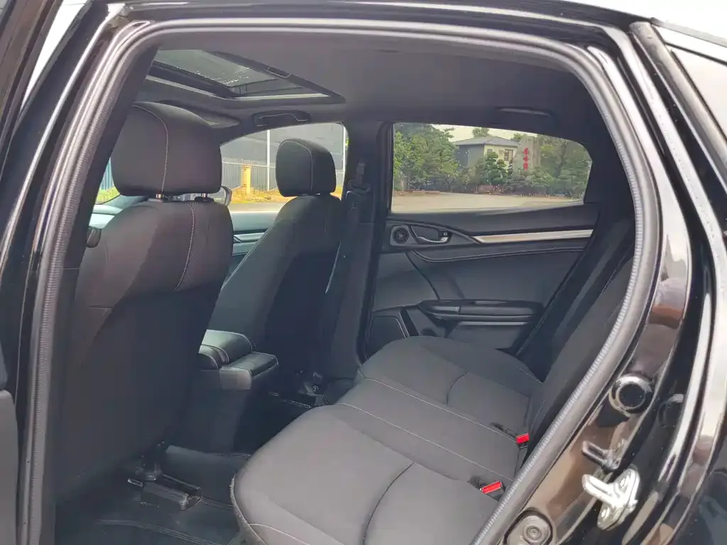 Honda Civic — фото 2