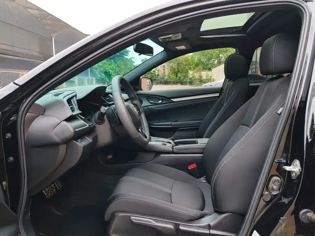 Honda Civic — фото 6